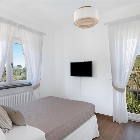 Villa Simona - De Vivo Realty Piano Di Sorrento Luaran gambar