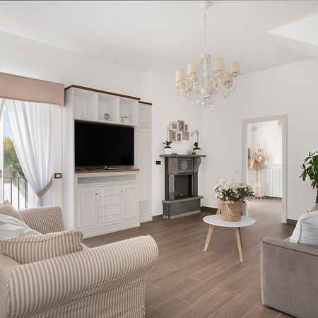 Villa Simona - De Vivo Realty Piano Di Sorrento Luaran gambar